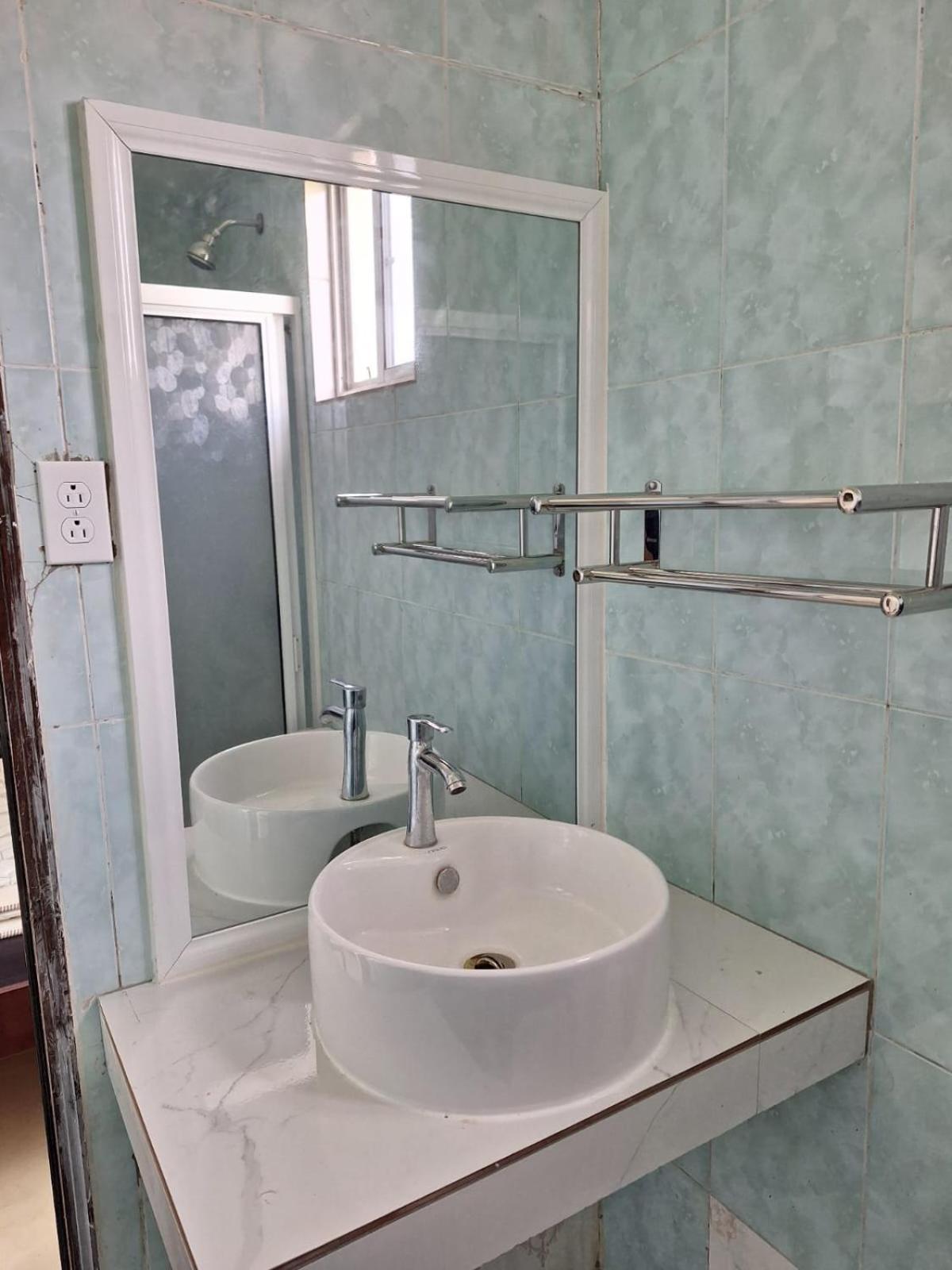 Day And Night Hotel Belmopan Extérieur photo